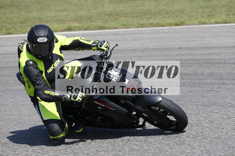 /45 10.08.2025 Plüss Moto Sport ADR/Einsteiger/93
